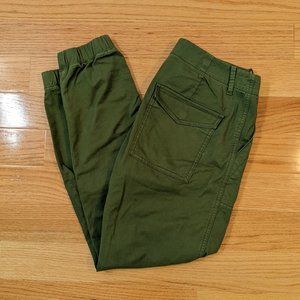 American Eagle cargo joggers, size 4 regular